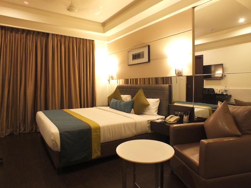 Hotel Regalia Tirupati Exterior photo