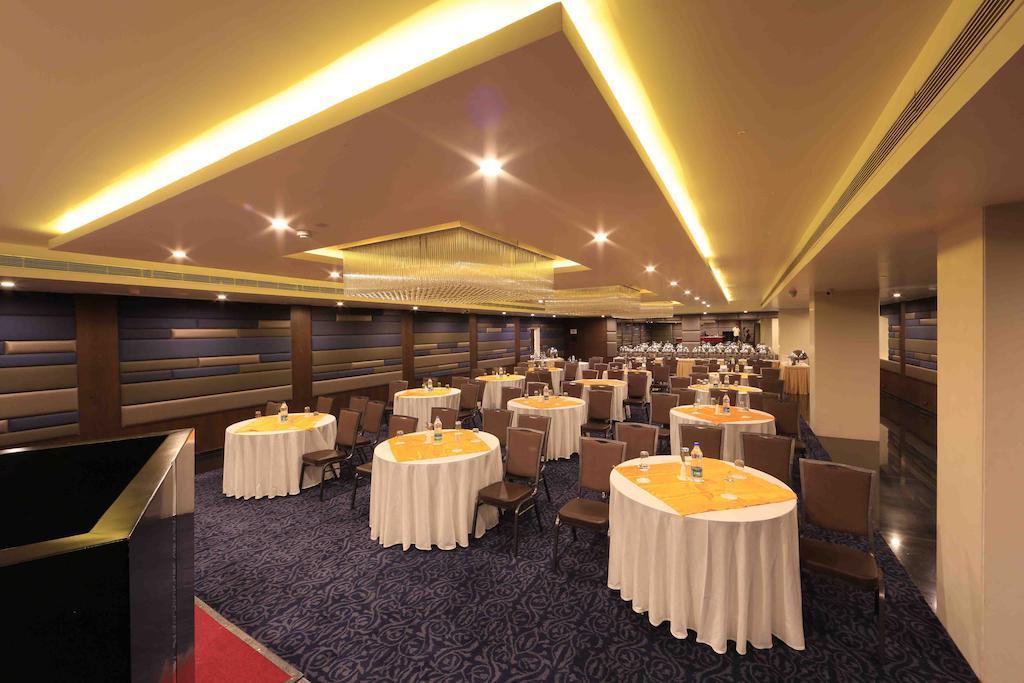 Hotel Regalia Tirupati Exterior photo