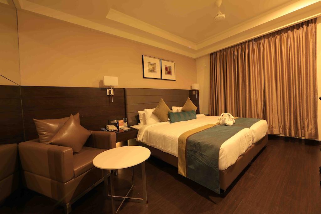 Hotel Regalia Tirupati Exterior photo