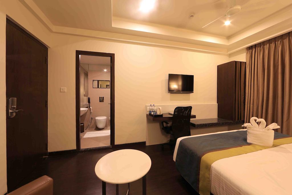 Hotel Regalia Tirupati Exterior photo